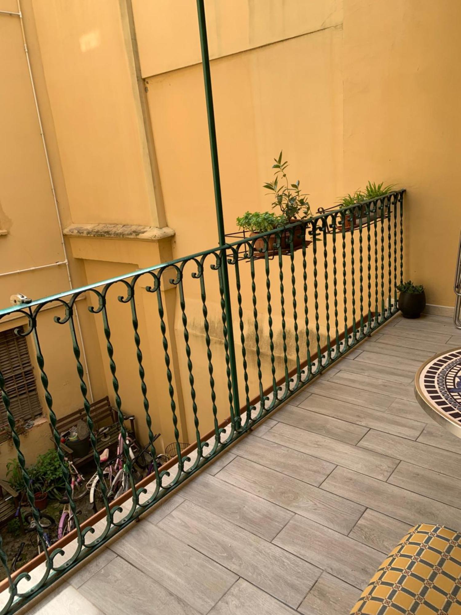 Urban Corner House Apartment Bologna Bagian luar foto