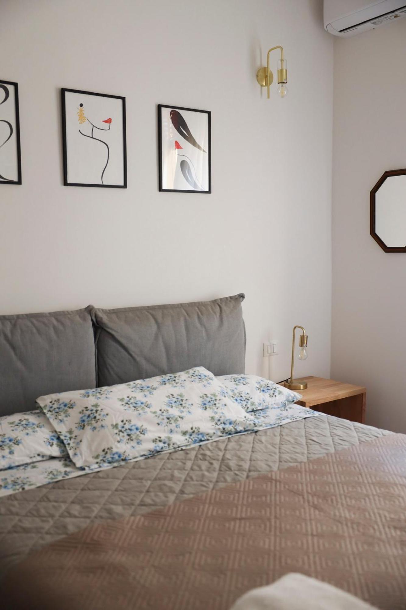 Urban Corner House Apartment Bologna Bagian luar foto