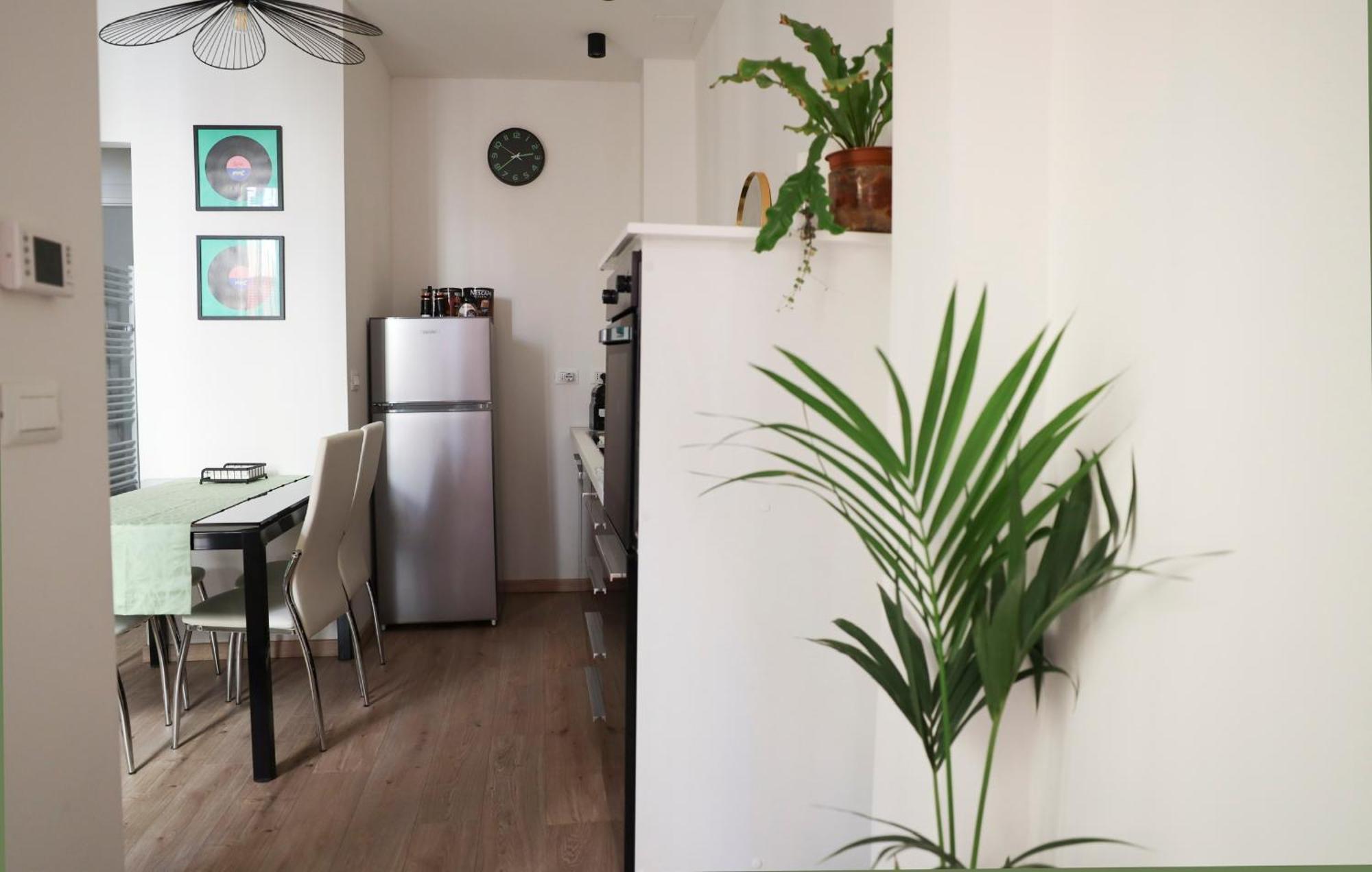 Urban Corner House Apartment Bologna Bagian luar foto